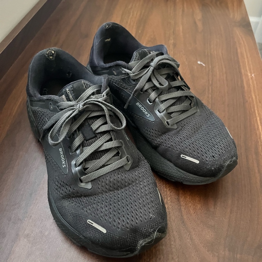 Brooks Women’s Black Running Shoes